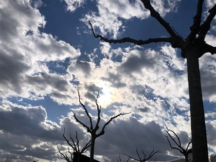 Obwohl bereits in Spanien wollten sich die Wolken nicht verziehen und eine kalte Nacht meldete sich an