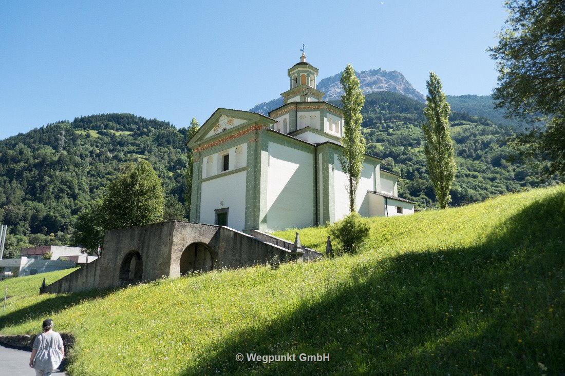 Eine der zahlreichen Kirchen in Poschiavo