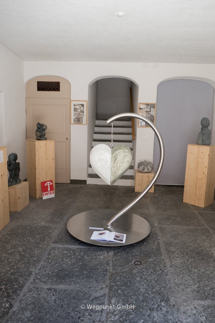 Kunst aus Stein in Poschiavo